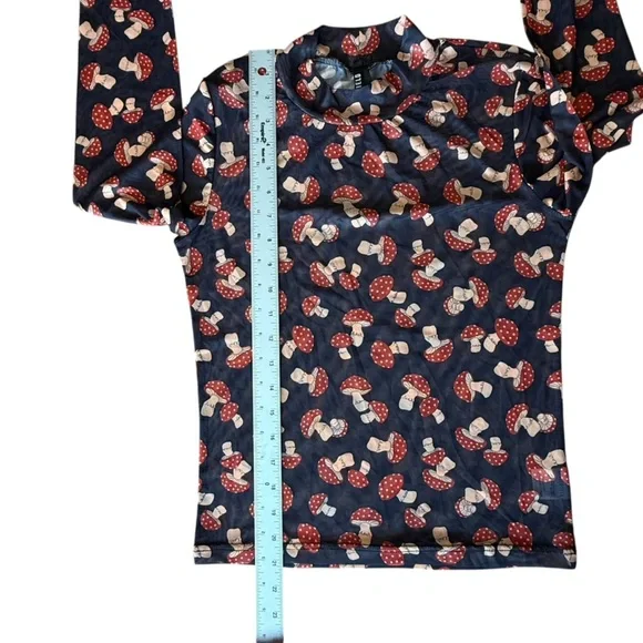 Dangerfield Mushroom Mesh Top Women’s Size 8 - Picture 14 of 16
